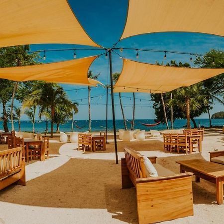 Cafe De Playa Beach Front Hotel Coco Ngoại thất bức ảnh