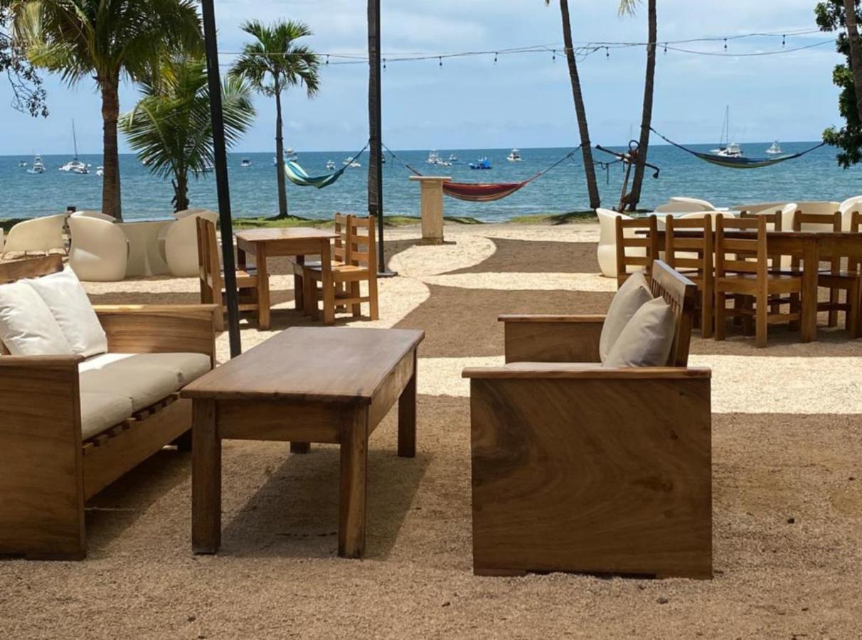 Cafe De Playa Beach Front Hotel Coco Ngoại thất bức ảnh