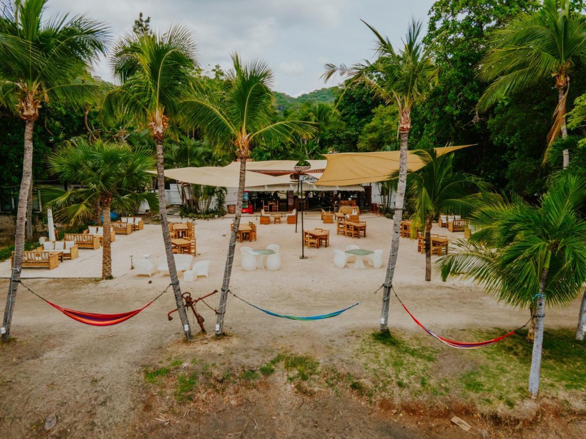 Cafe De Playa Beach Front Hotel Coco Ngoại thất bức ảnh