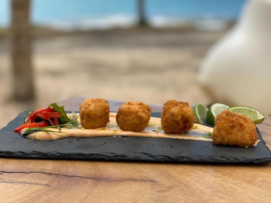 Cafe De Playa Beach Front Hotel Coco Ngoại thất bức ảnh