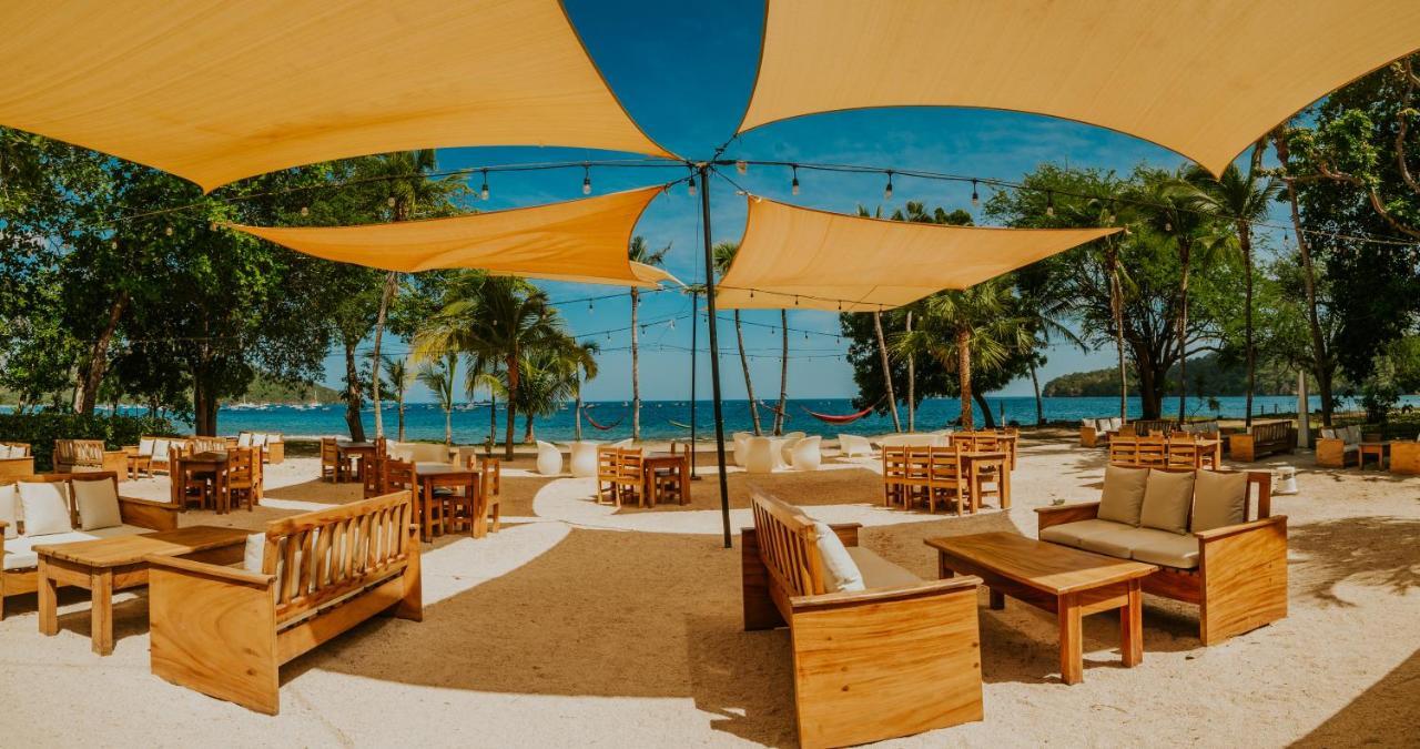 Cafe De Playa Beach Front Hotel Coco Ngoại thất bức ảnh
