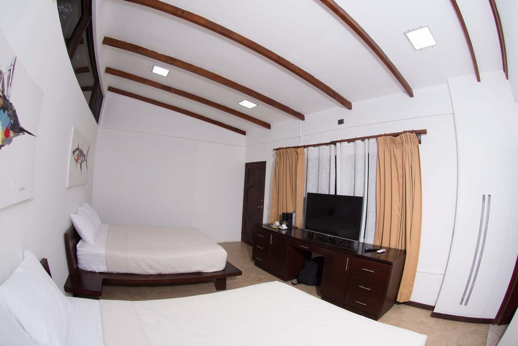 Cafe De Playa Beach Front Hotel Coco Ngoại thất bức ảnh