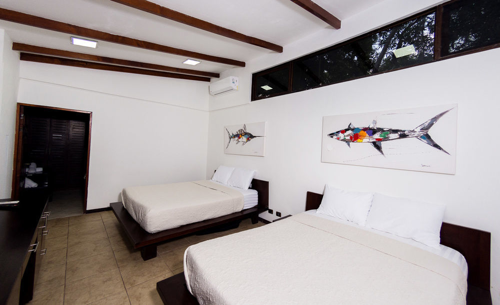 Cafe De Playa Beach Front Hotel Coco Ngoại thất bức ảnh